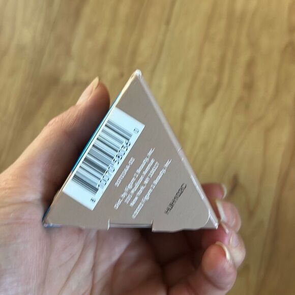 Fig.1 Glycolic Glow Treatment 30ml Instant Glow Exfoliating & Anti-Aging Sealed - Picture 3 of 5